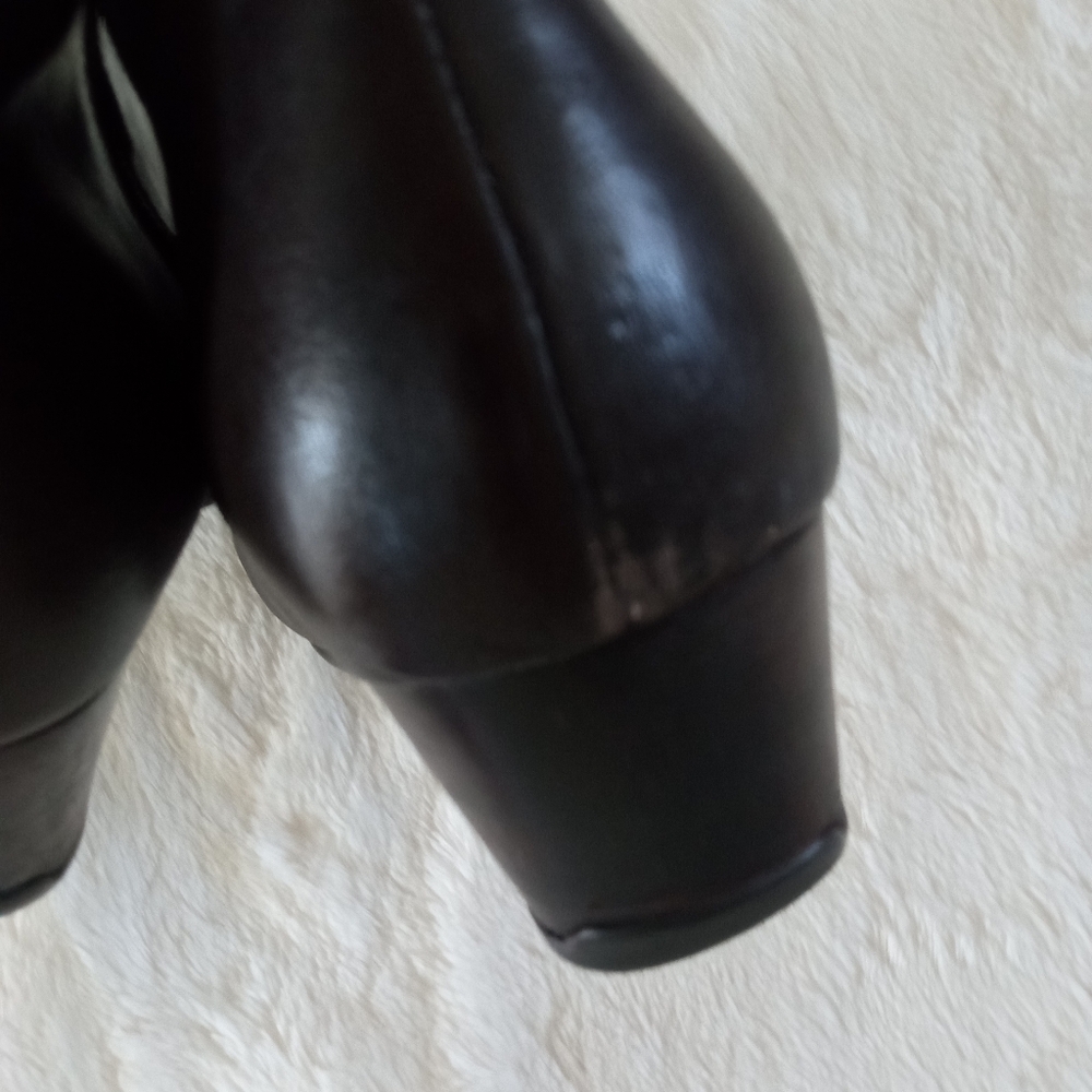 CLARKS Ruched Leather Ankle Brown Boots | 7.5 W - Picture 6 of 7